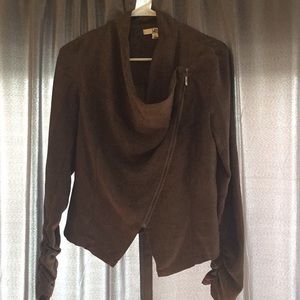 Olive green zip up jacket!